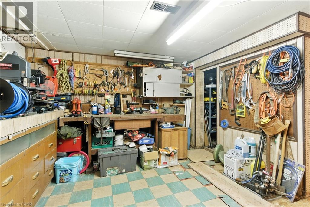 608 Fennell Avenue E, Hamilton, Ontario  L8V 1T4 - Photo 38 - 40773594