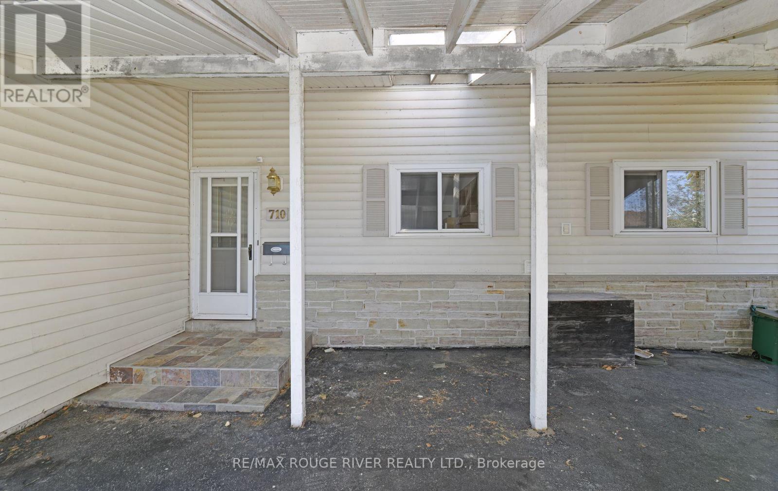 710 Kingfisher Drive, Pickering, Ontario  L1W 1X5 - Photo 24 - E12439489