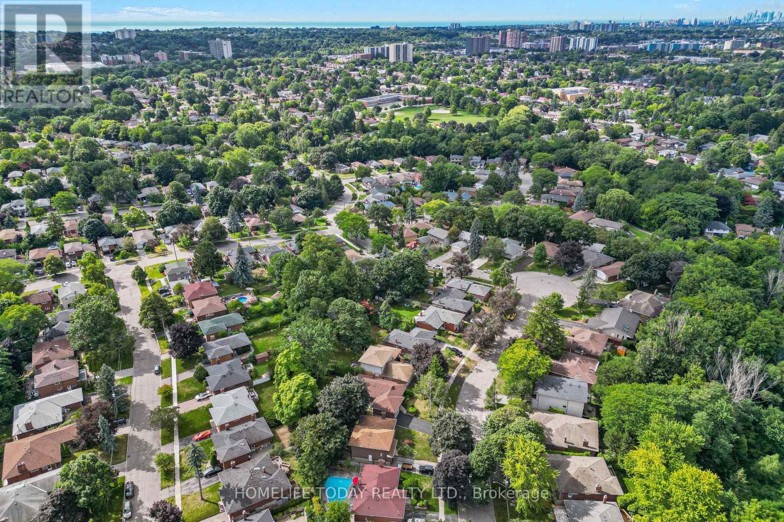 5 Landfair Crescent, Toronto, Ontario  M1J 3A6 - Photo 30 - E12439510