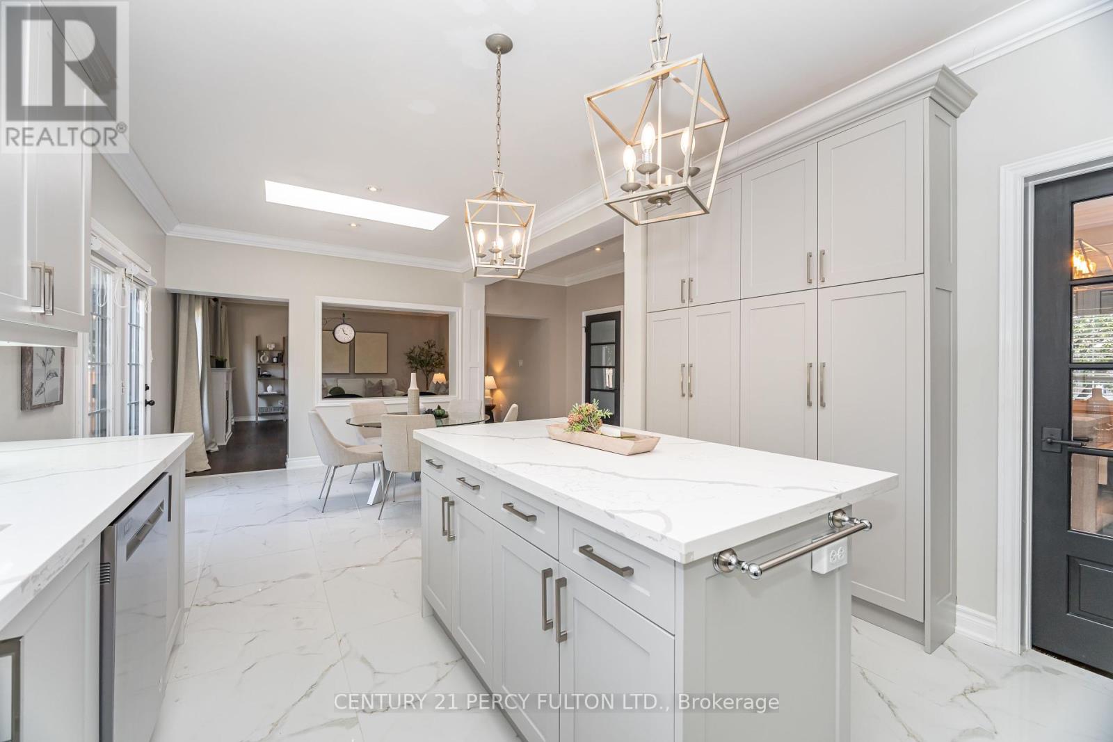 35 Goodhart Crescent, Ajax, Ontario  L1T 4H9 - Photo 11 - E12439668