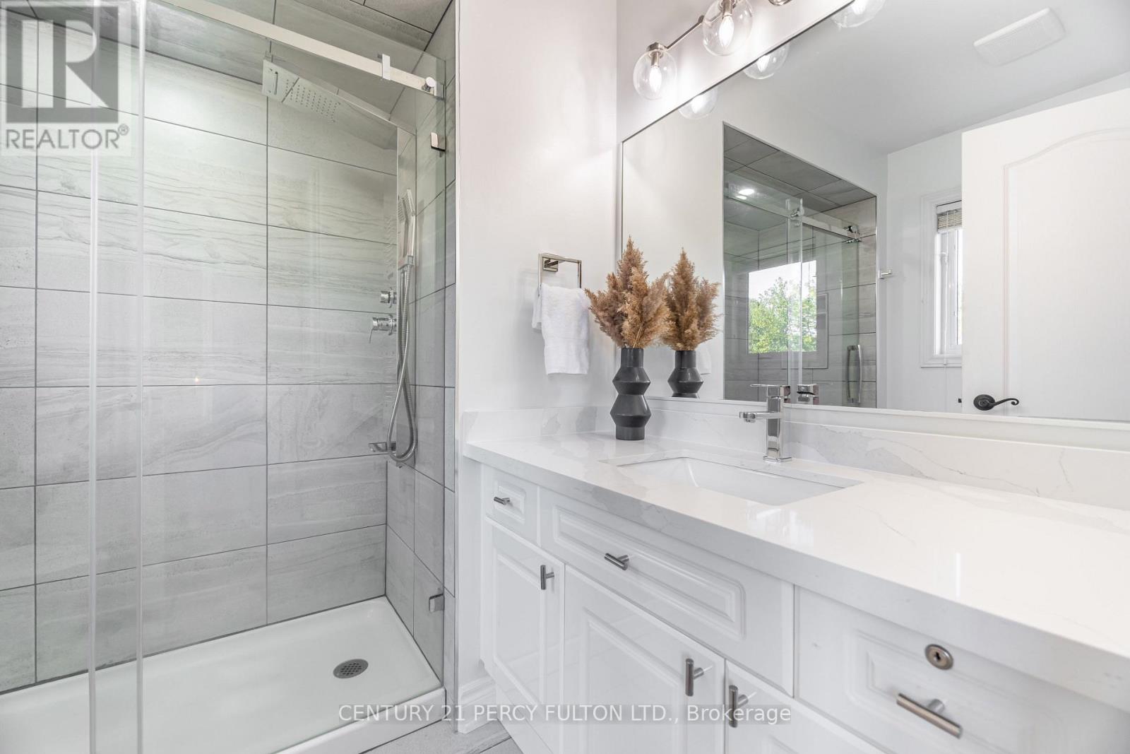 35 Goodhart Crescent, Ajax (Northwest Ajax), Ontario  L1T 4H9 - Photo 32 - E12439668