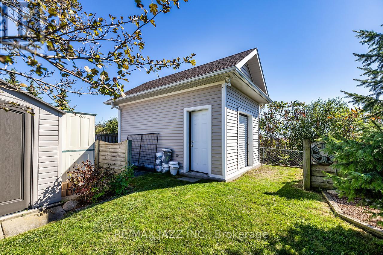 115 Padfield Drive, Clarington, Ontario  L1C 5H6 - Photo 29 - E12439720