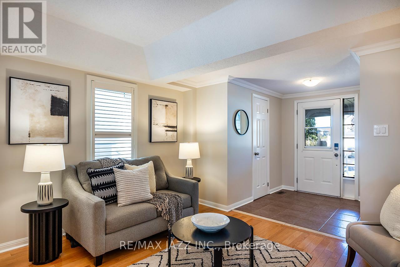 115 Padfield Drive, Clarington, Ontario  L1C 5H6 - Photo 8 - E12439720