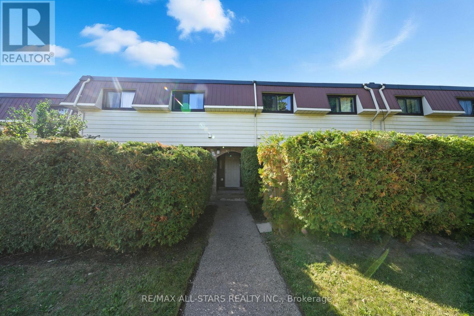 20 - 506 Normandy Street, Oshawa, Ontario  L1H 7N8 - Photo 1 - E12439735