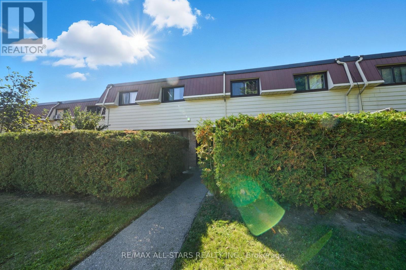 20 - 506 Normandy Street, Oshawa, Ontario  L1H 7N8 - Photo 2 - E12439735