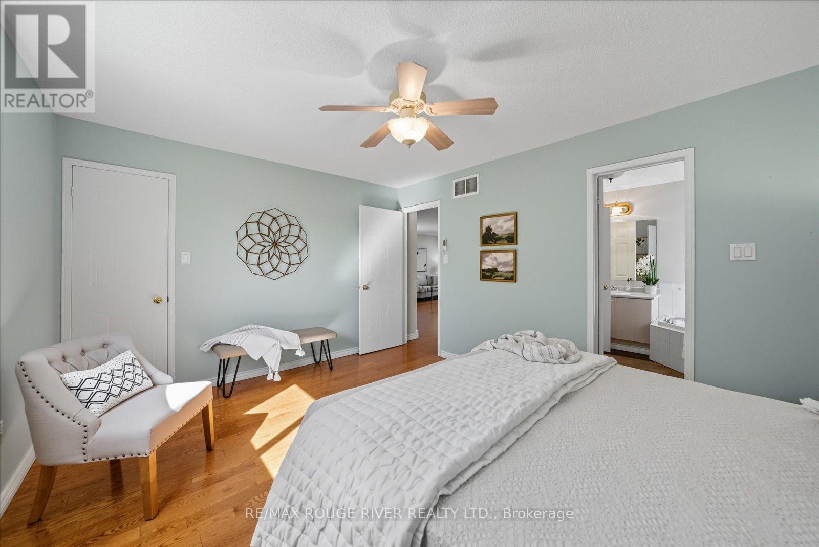 20 Laurelwood Street, Clarington, Ontario  L1C 4Z7 - Photo 13 - E12439770