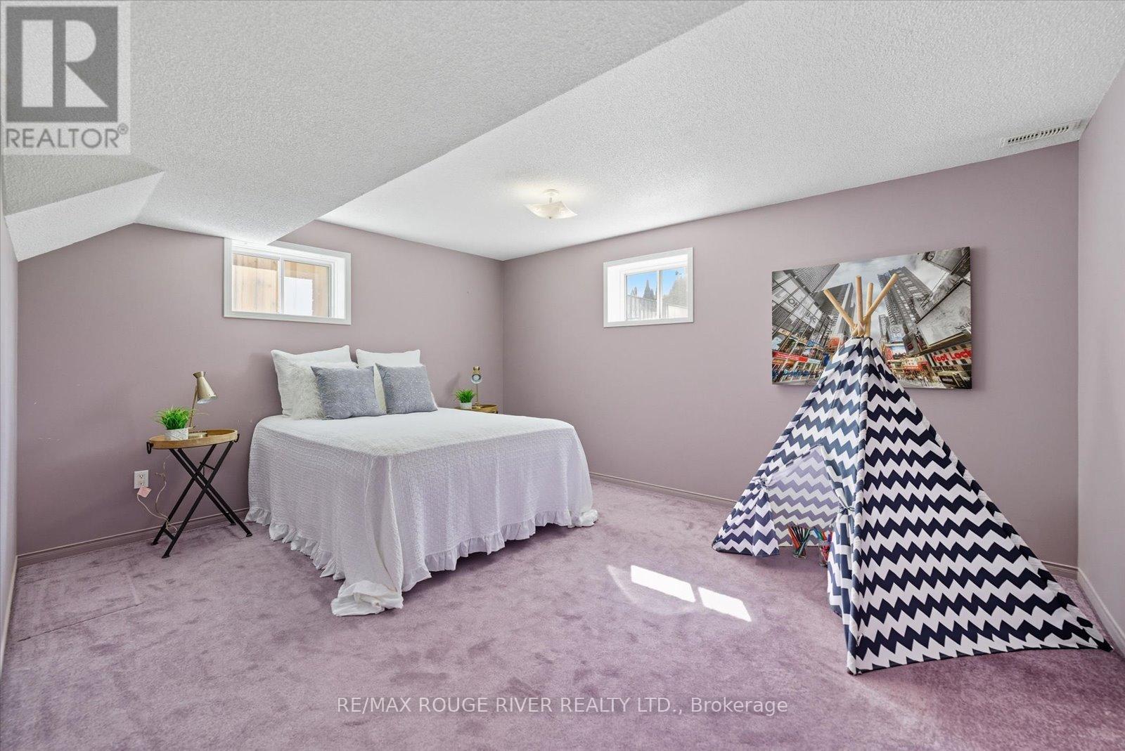 20 Laurelwood Street, Clarington, Ontario  L1C 4Z7 - Photo 20 - E12439770