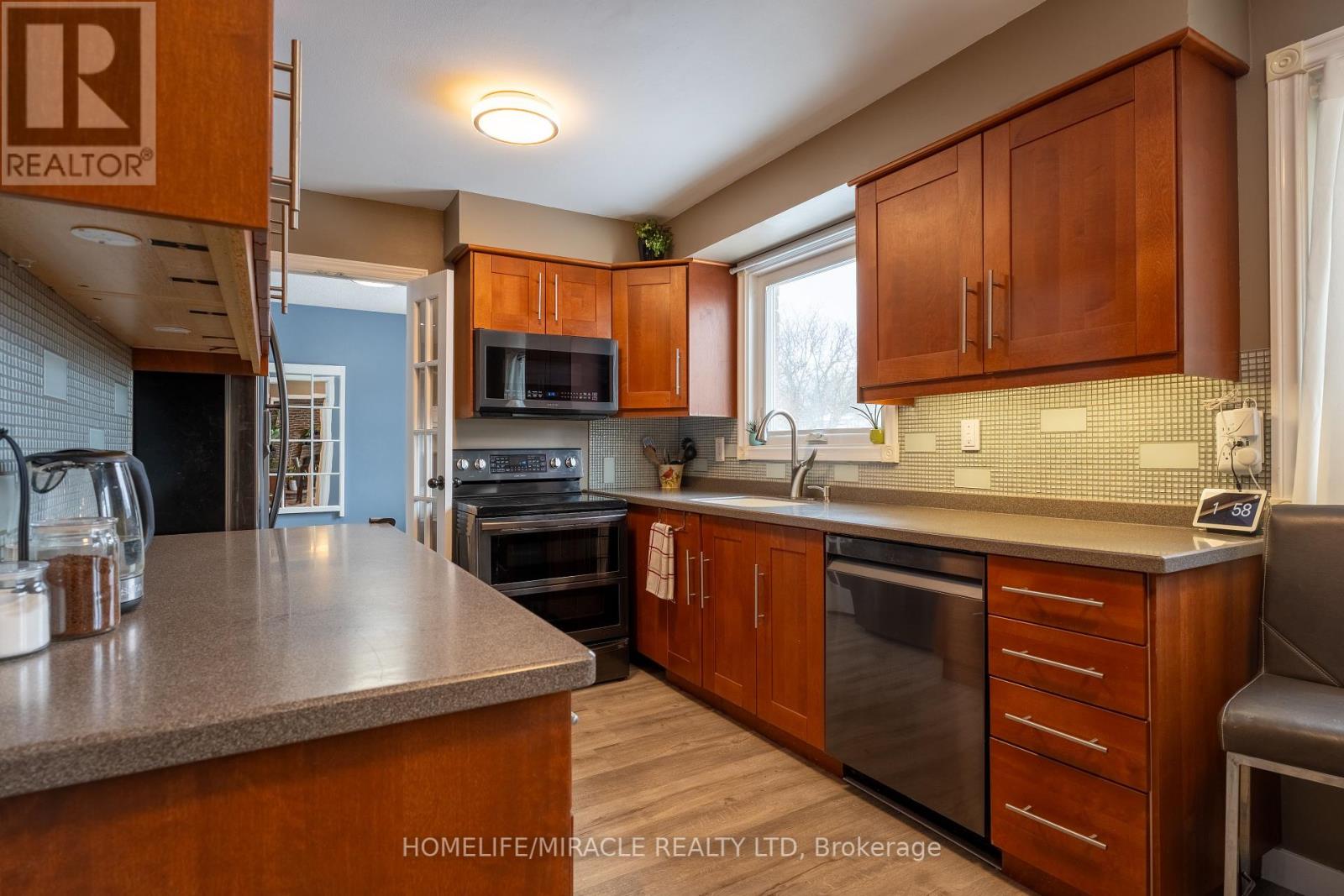 104 Stuart Street, Whitchurch-Stouffville, Ontario  L4A 4S2 - Photo 21 - N12439471