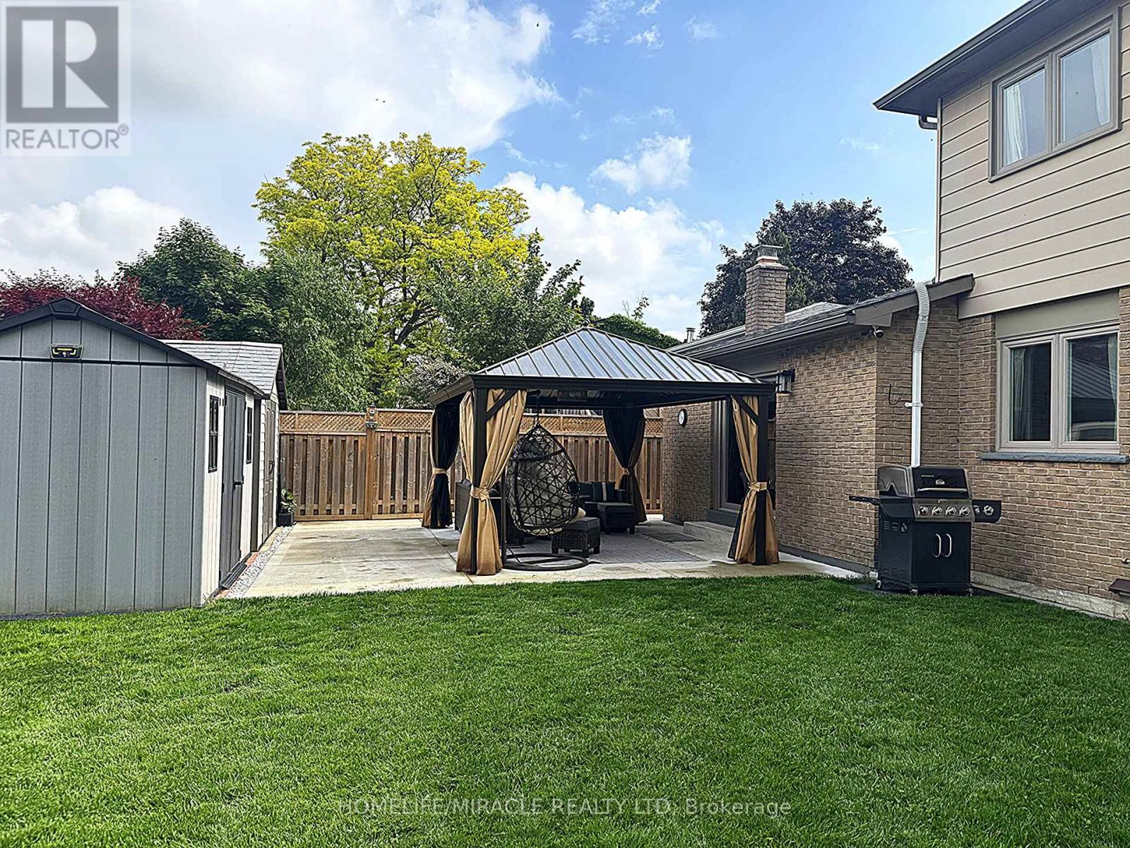 104 Stuart Street, Whitchurch-Stouffville, Ontario  L4A 4S2 - Photo 9 - N12439471