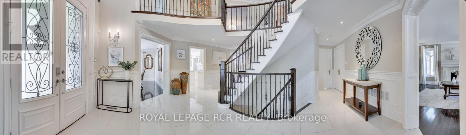646 Brooker Ridge, Newmarket, Ontario  L3X 1V7 - Photo 8 - N12439520