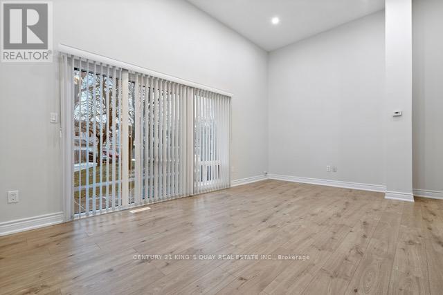 37 New Port Way, Markham, Ontario  L3T 5G3 - Photo 11 - N12439558