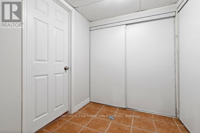 37 New Port Way, Markham, Ontario  L3T 5G3 - Photo 27 - N12439558