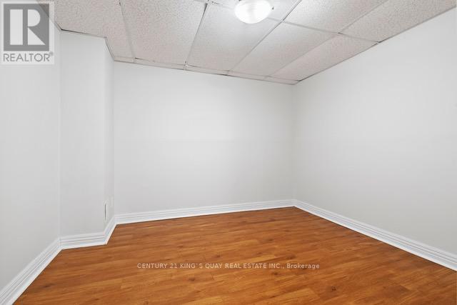 37 New Port Way, Markham, Ontario  L3T 5G3 - Photo 28 - N12439558