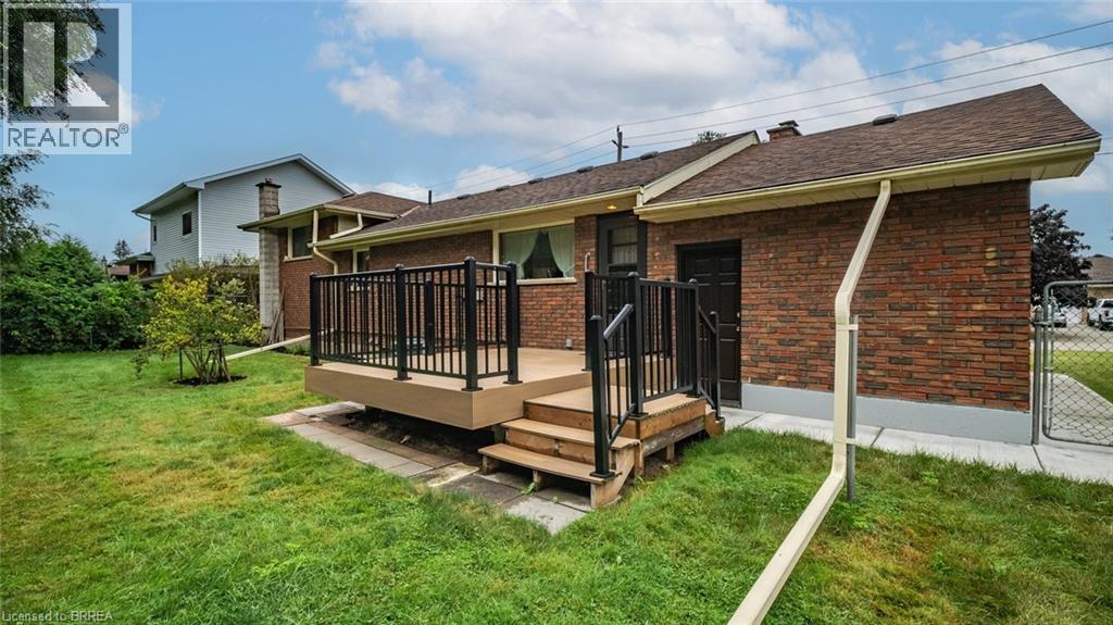 25 Kensington Avenue, Brantford, Ontario  N3R 3N6 - Photo 23 - 40775487