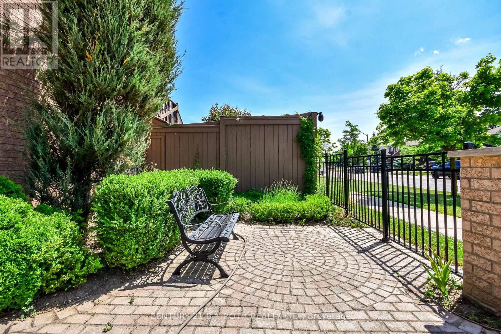127 Golden Meadow Road, Barrie, Ontario  L4N 8K2 - Photo 20 - S12439594
