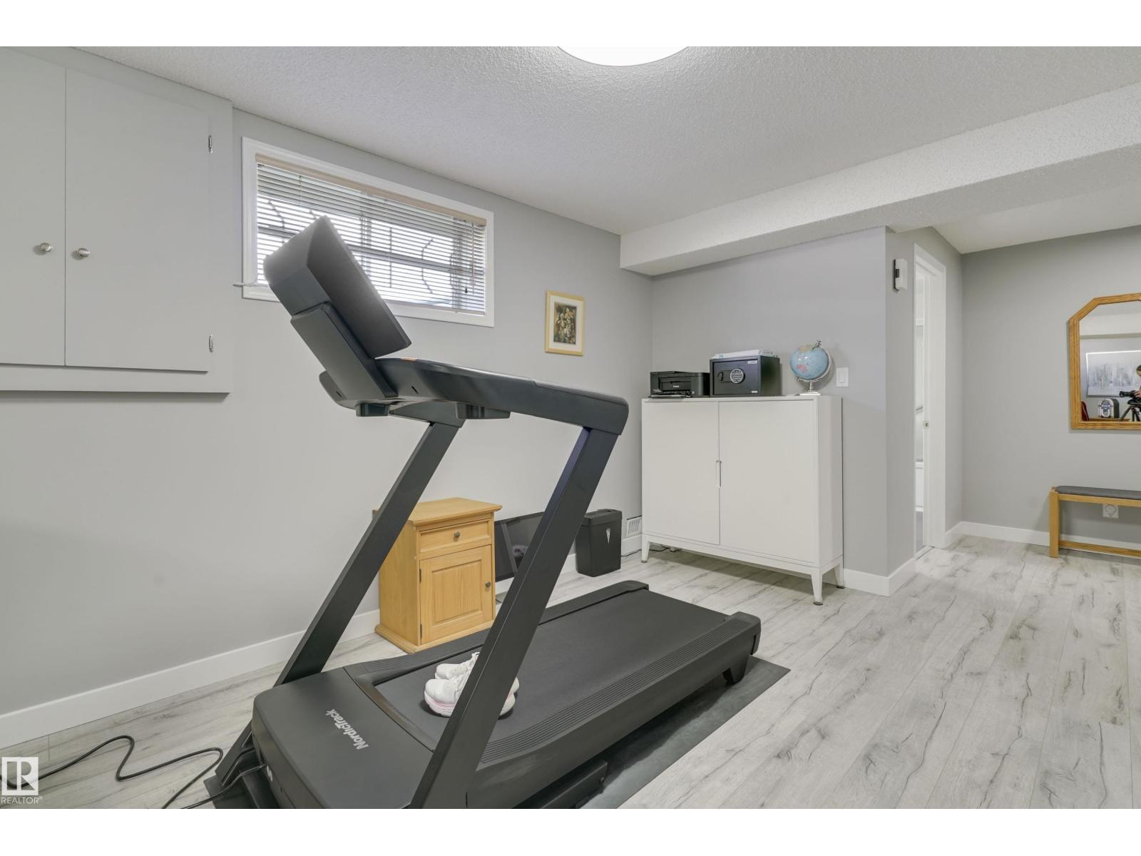 1038 Carter Crest Rd Nw, Edmonton, Alberta  T6R 2K2 - Photo 31 - E4460382