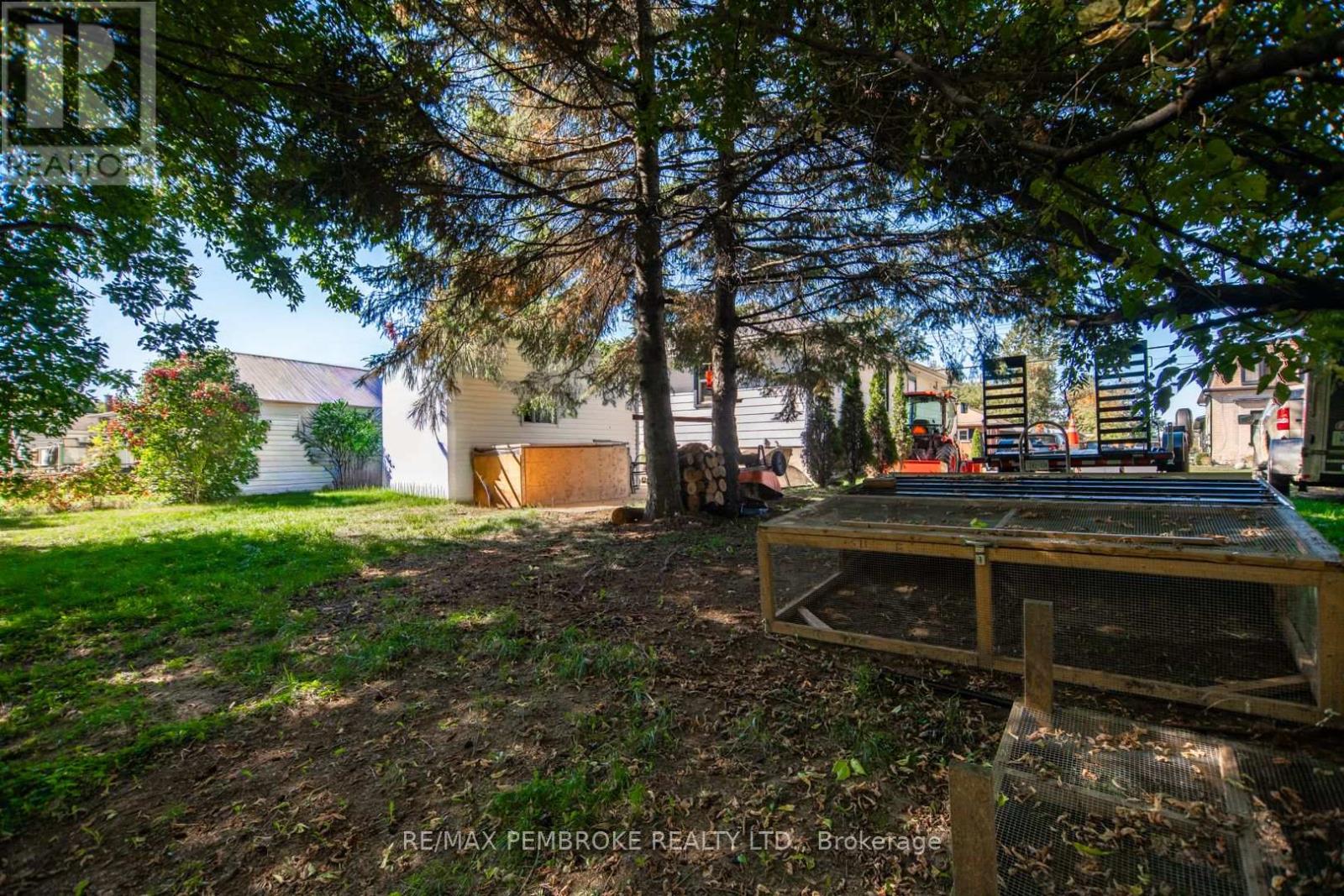 587 Moffat Street, Pembroke, Ontario  K8A 3Y2 - Photo 32 - X12439743
