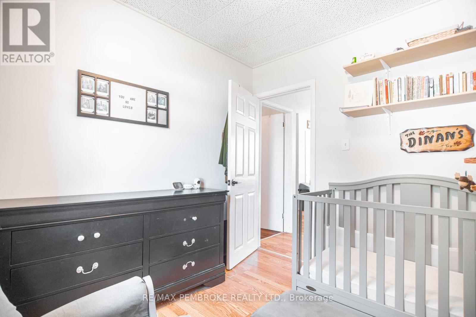 587 Moffat Street, Pembroke, Ontario  K8A 3Y2 - Photo 9 - X12439743
