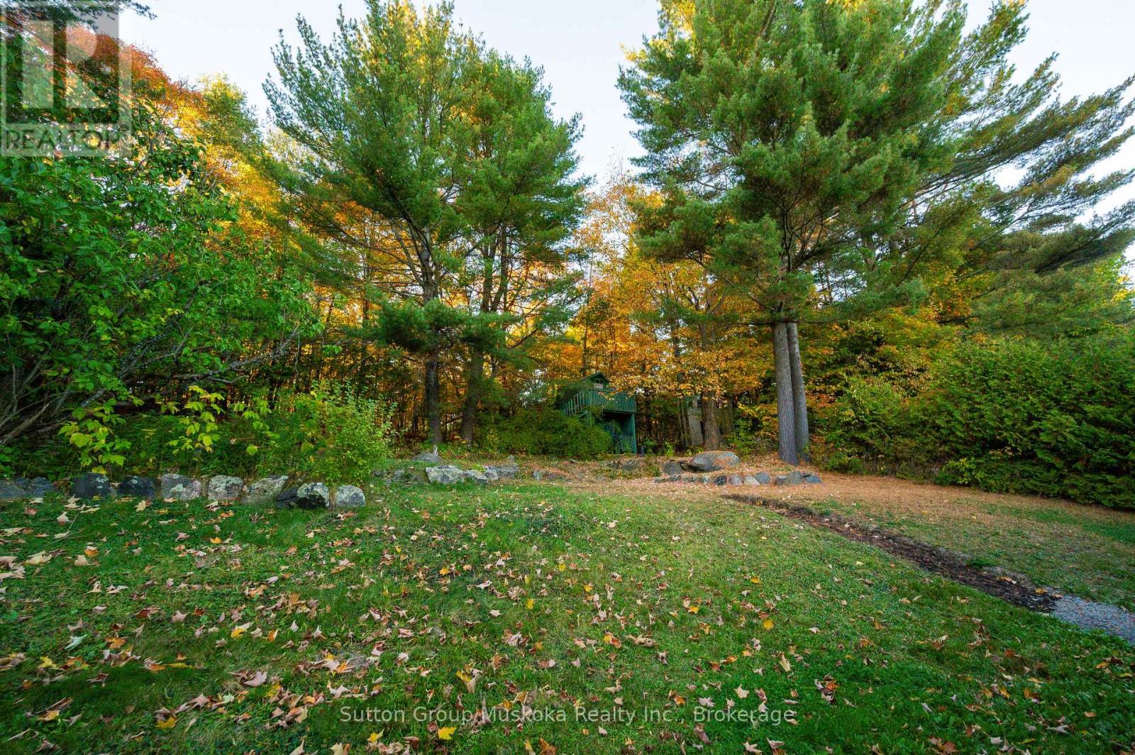 7 Glenwood Drive, Huntsville, Ontario  P1H 1B8 - Photo 35 - X12439363