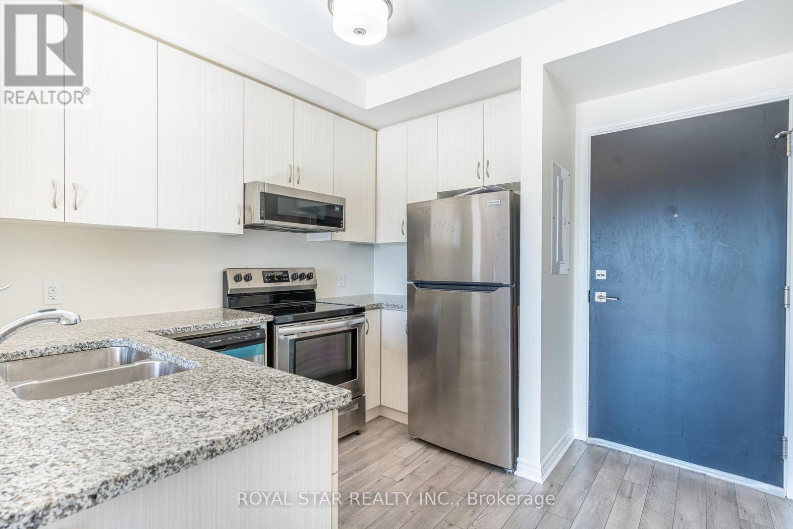 601 - 200 Lagerfeld Drive, Brampton, Ontario  L7A 5G5 - Photo 9 - W12373536