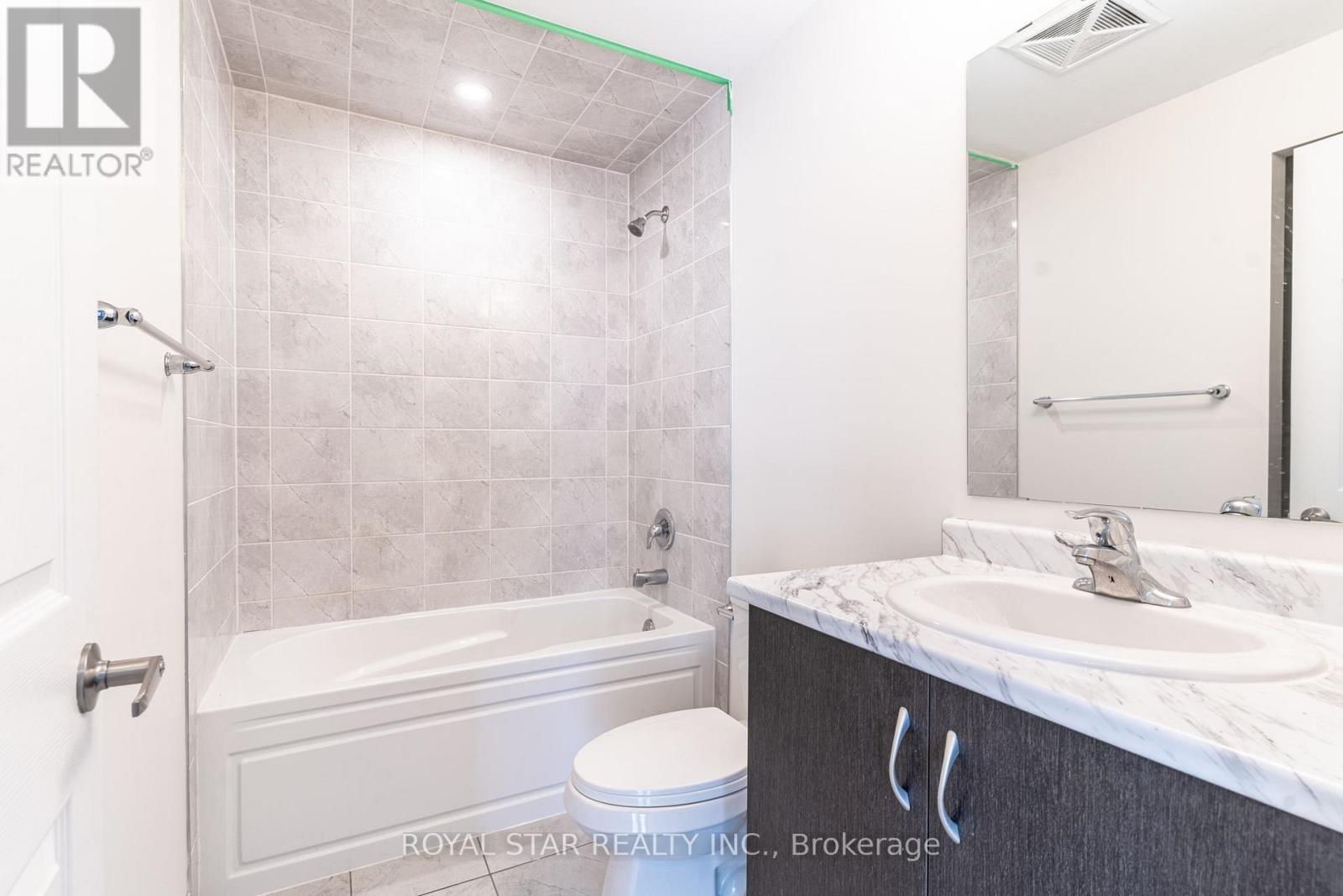 601 - 200 Lagerfeld Drive, Brampton, Ontario  L7A 5G5 - Photo 15 - W12373536