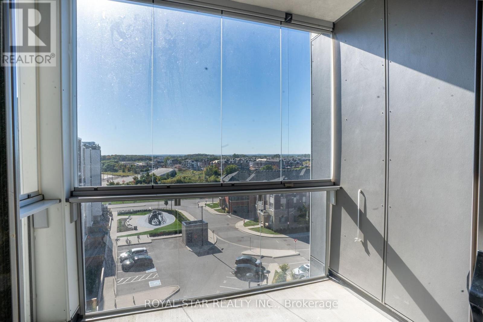 601 - 200 Lagerfeld Drive, Brampton, Ontario  L7A 5G5 - Photo 16 - W12373536