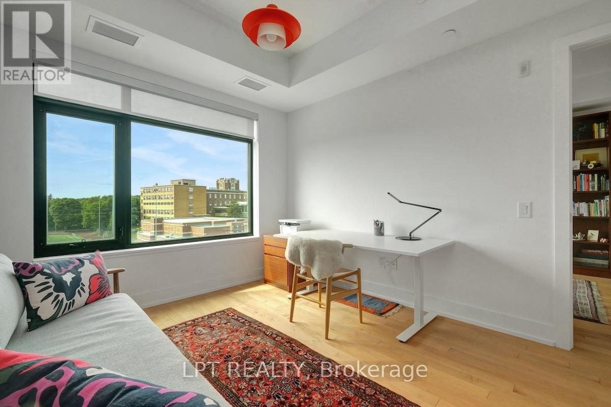 504 - 60 Springhurst Avenue, Ottawa, Ontario  K1S 5V7 - Photo 13 - X12380547