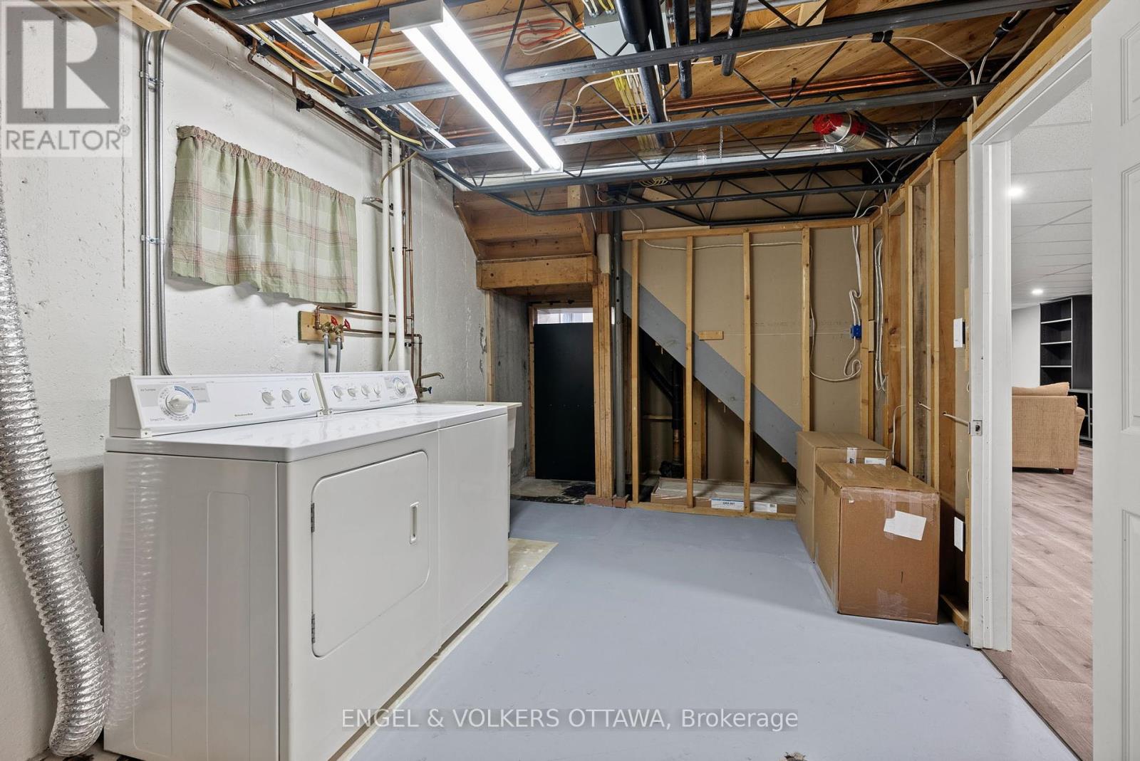 20 Gary Avenue, Ottawa, Ontario  K2G 3L3 - Photo 25 - X12437124