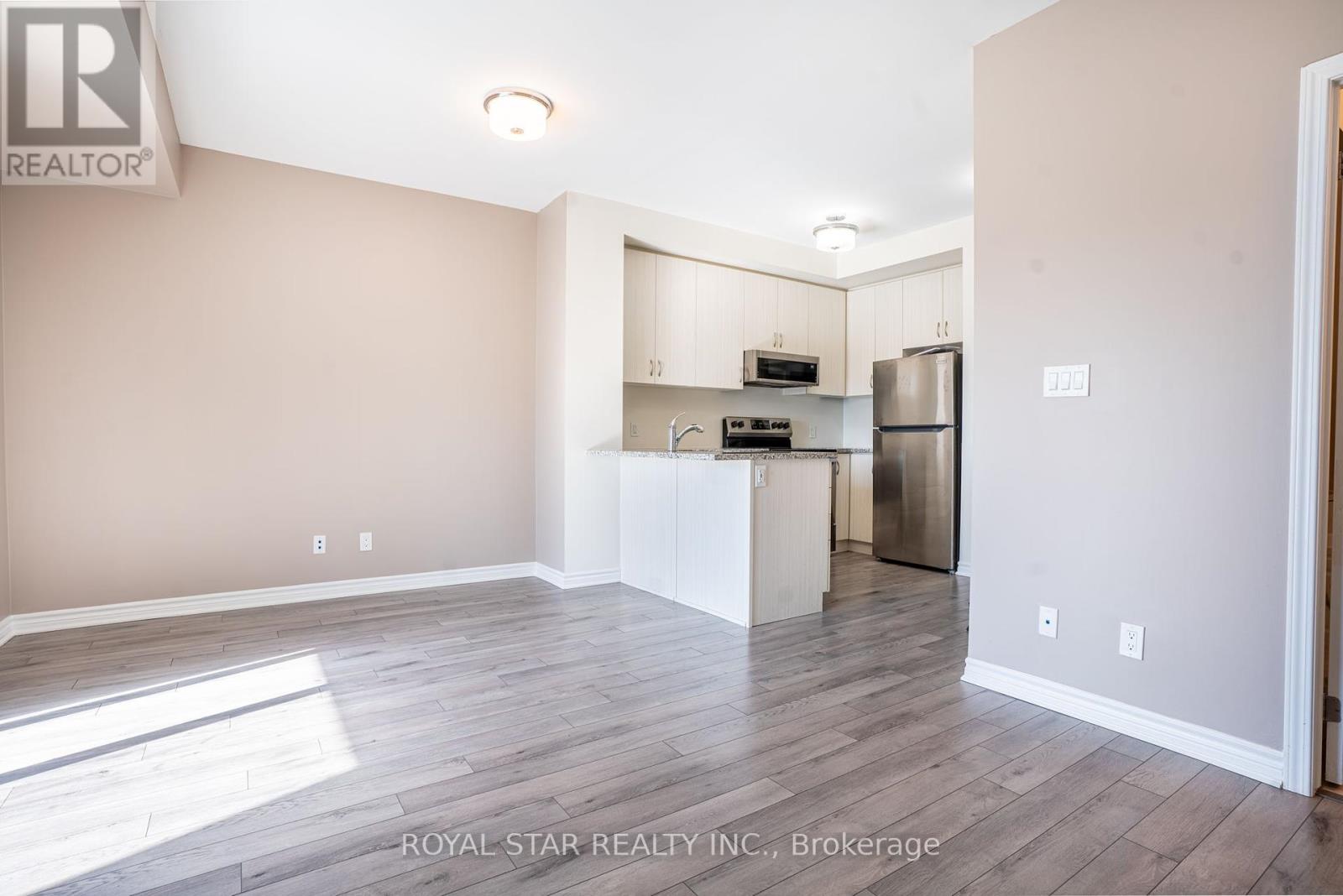 601 - 200 Lagerfeld Drive, Brampton, Ontario  L7A 5G5 - Photo 13 - W12373536