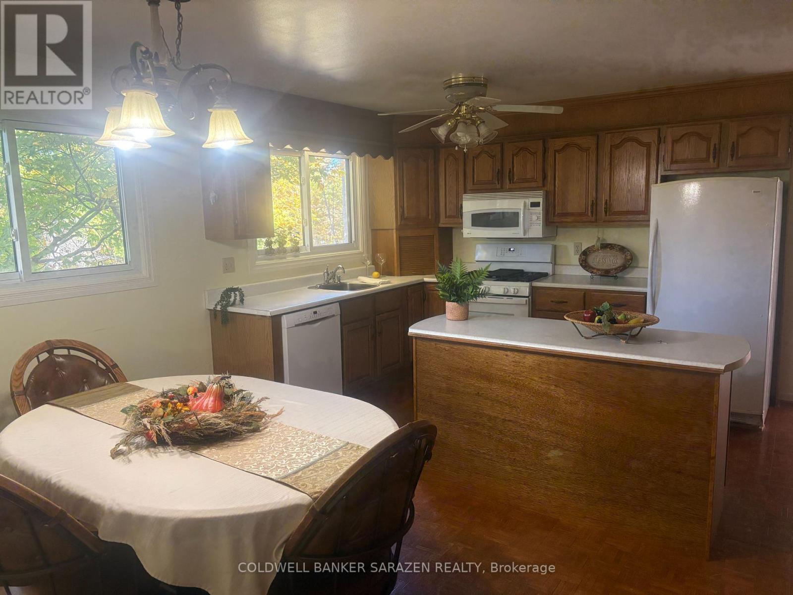 1273 Usborne Street, Mcnab/braeside, Ontario  K0A 1G0 - Photo 8 - X12438452