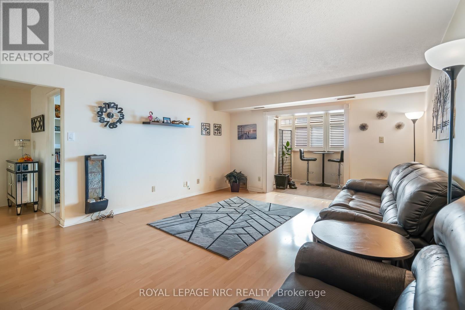 201 - 276 Oakdale Avenue, St. Catharines, Ontario  L2P 3S5 - Photo 15 - X12437853