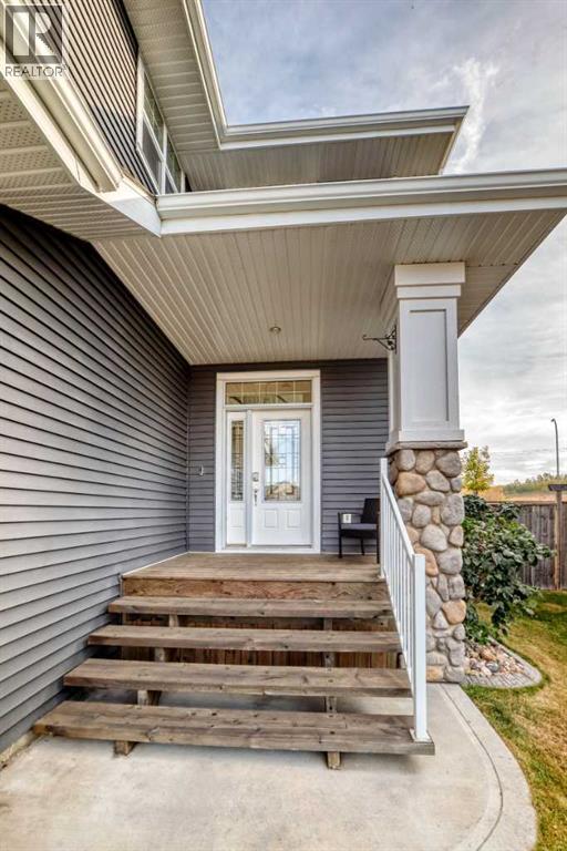 4817 39 Street, Ponoka, Alberta  T4J 0B6 - Photo 2 - A2260132