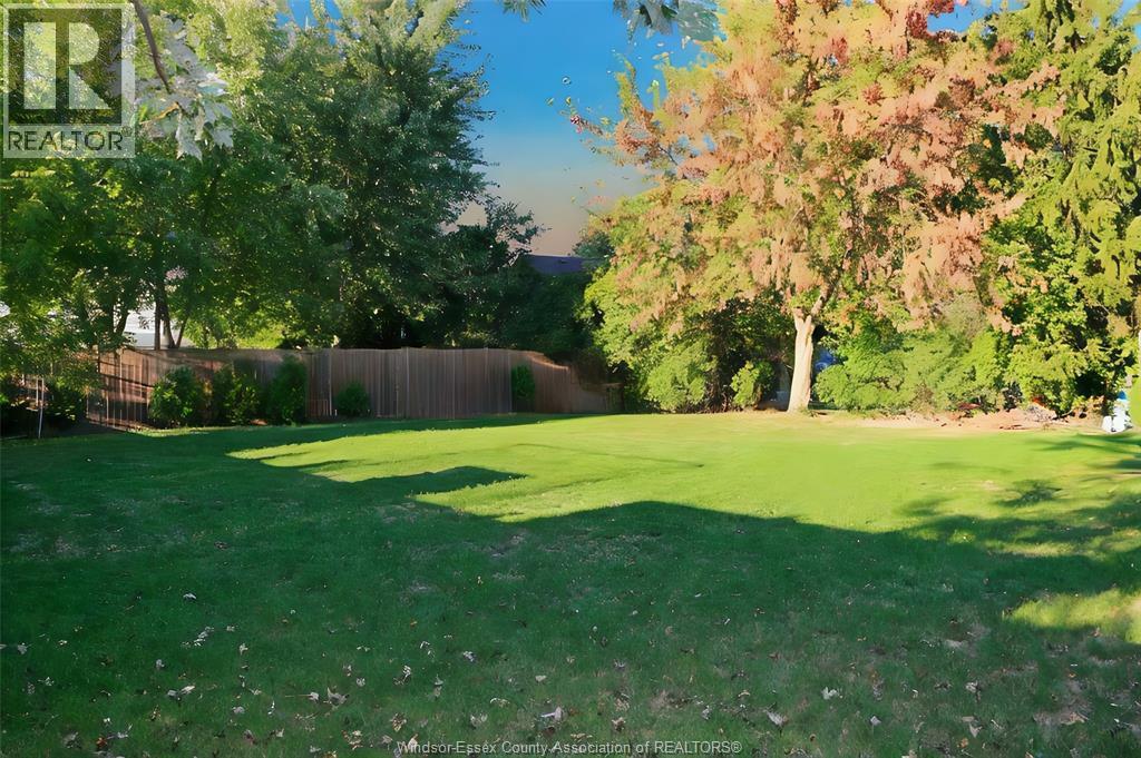 541 Lakeview Avenue, Windsor, Ontario  N8P 1E1 - Photo 30 - 25025078