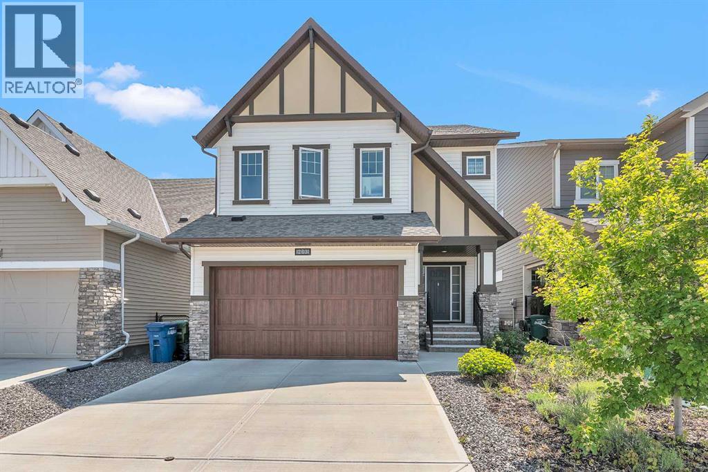 203 Reunion Green Nw, Airdrie, Alberta  T4B 3W3 - Photo 1 - A2232998