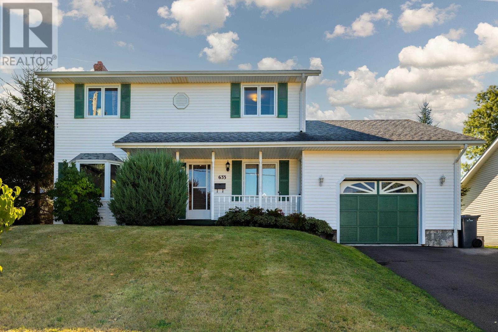 633 Queen Street, Charlottetown, Prince Edward Island  C1A 9C7 - Photo 1 - 202524856