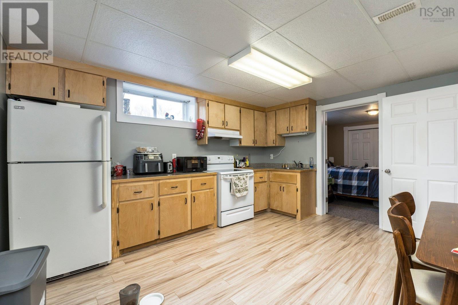 1918 Caldwell Road, Eastern Passage, Nova Scotia  B3G 1J3 - Photo 25 - 202523057