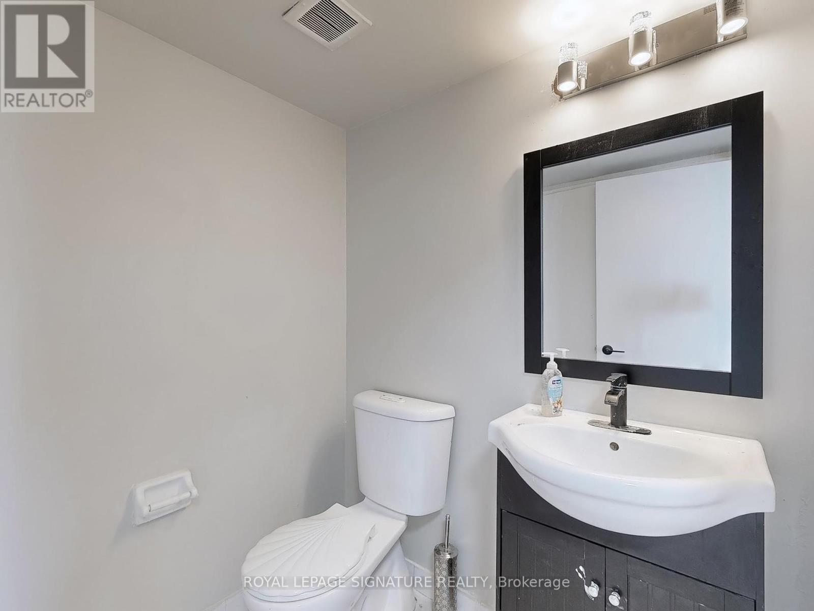 1505 - 100 Upper Madison Avenue, Toronto, Ontario  M2N 6M4 - Photo 17 - C12434184