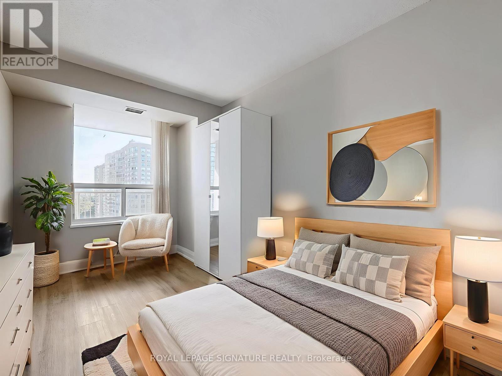 1505 - 100 Upper Madison Avenue, Toronto, Ontario  M2N 6M4 - Photo 13 - C12434184