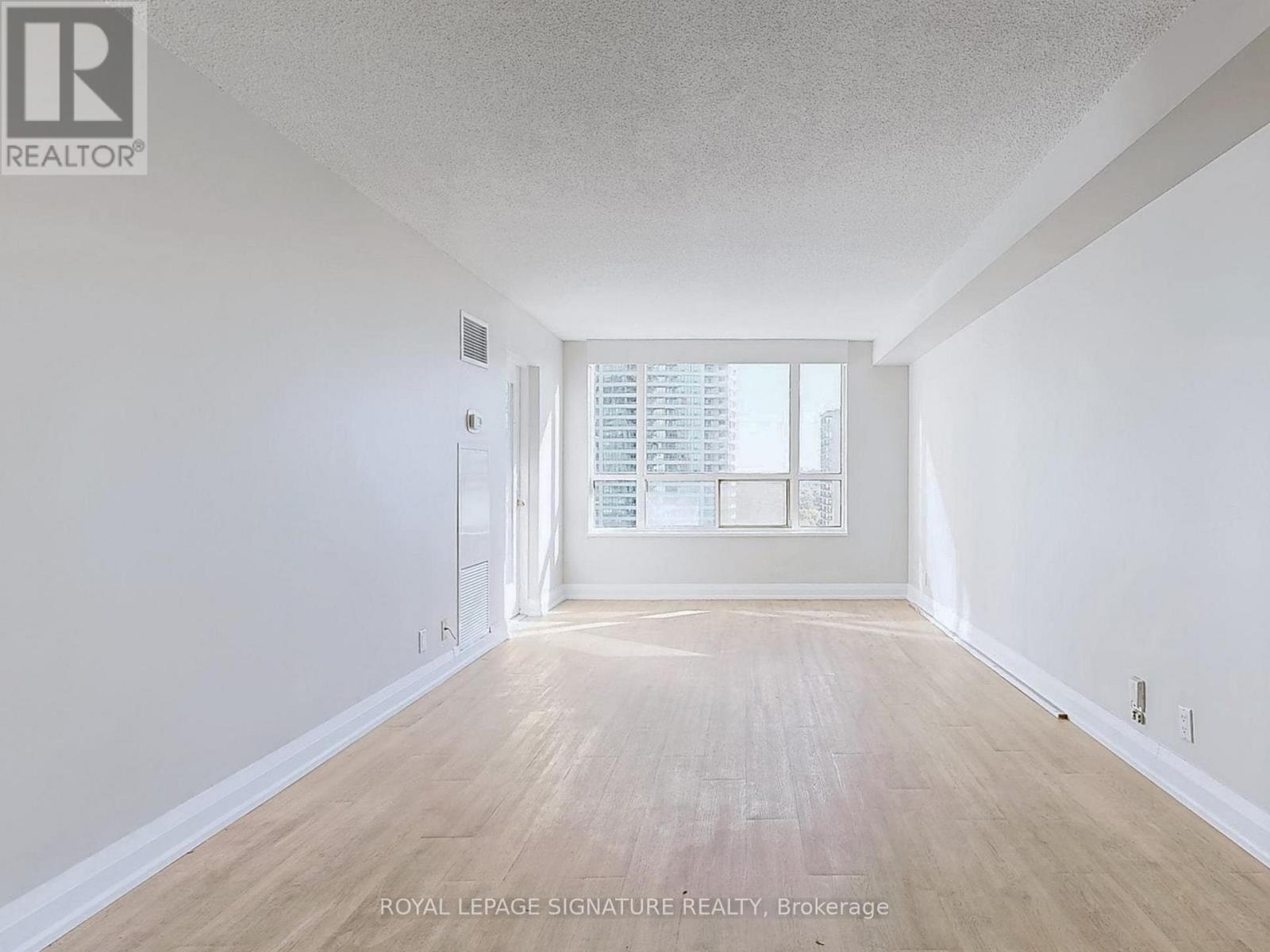 1505 - 100 Upper Madison Avenue, Toronto, Ontario  M2N 6M4 - Photo 3 - C12434184