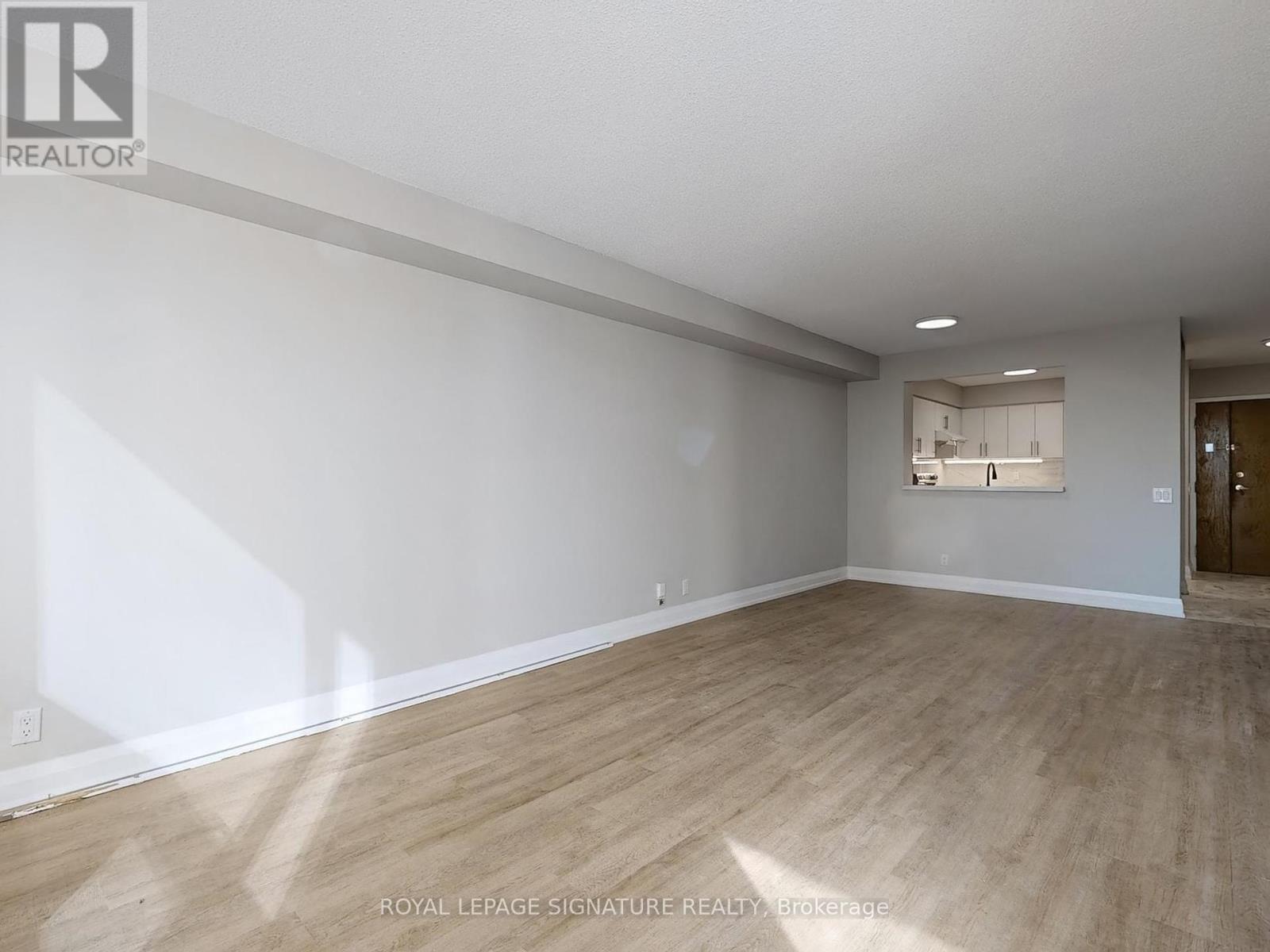 1505 - 100 Upper Madison Avenue, Toronto, Ontario  M2N 6M4 - Photo 8 - C12434184