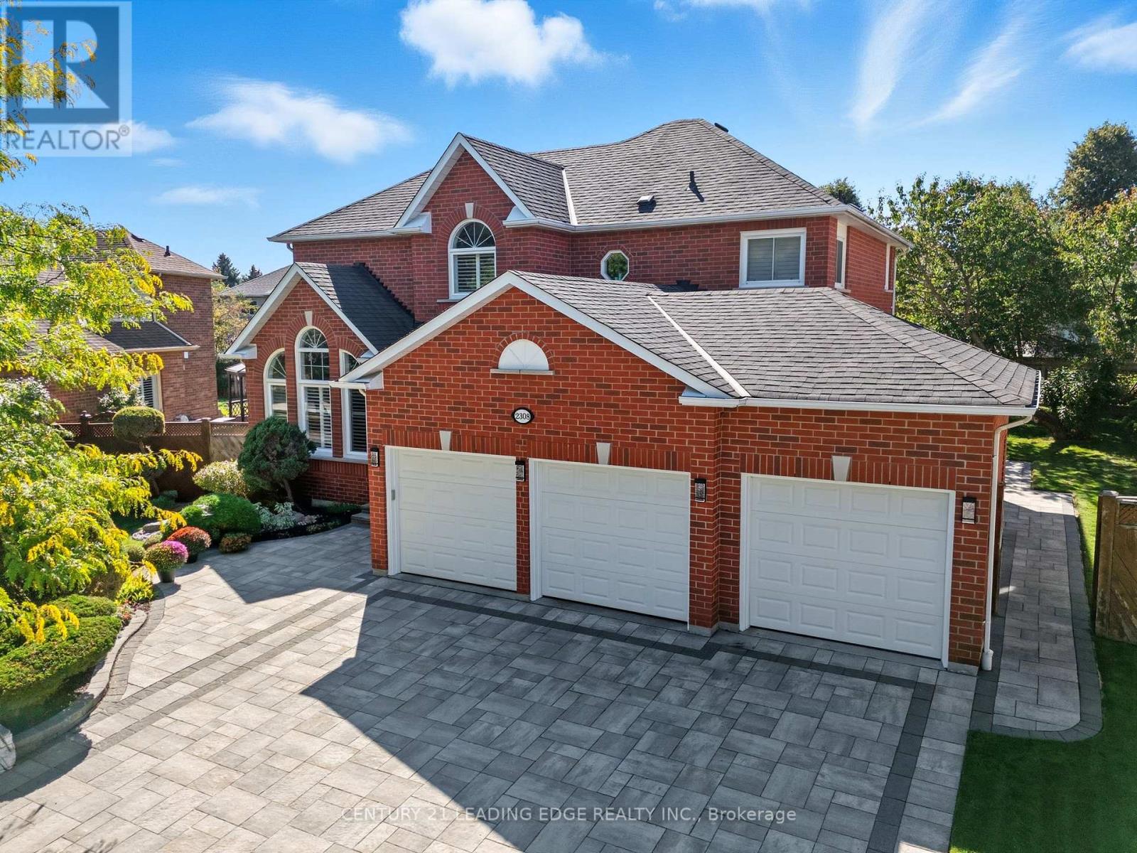 2308 Abbott Crescent, Pickering, Ontario  L1X 2T5 - Photo 1 - E12439413