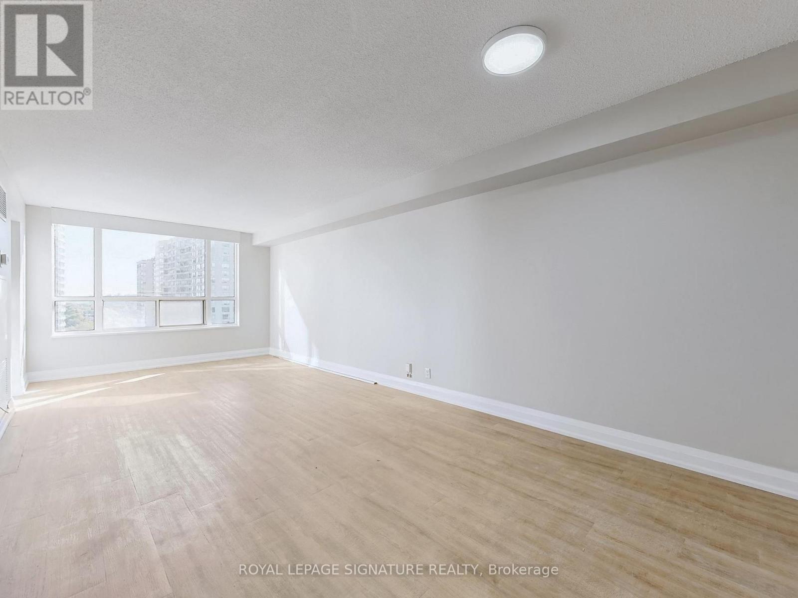 1505 - 100 Upper Madison Avenue, Toronto, Ontario  M2N 6M4 - Photo 2 - C12434184