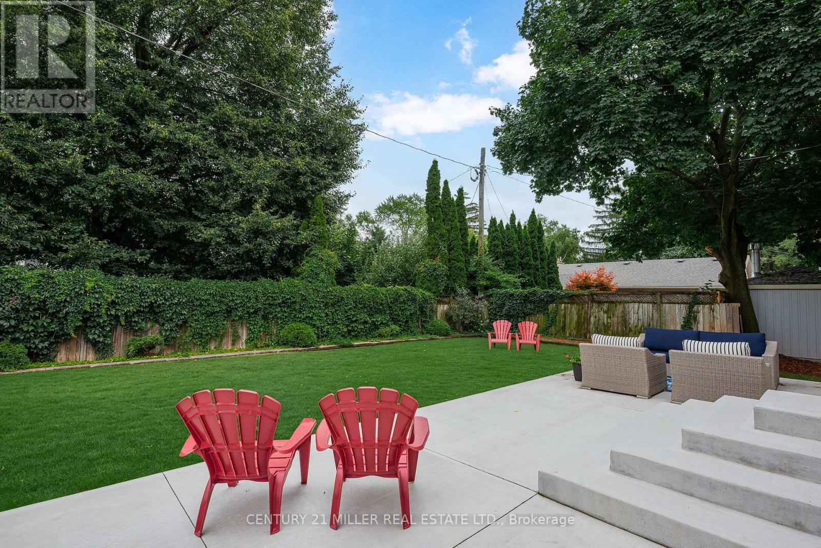 935 Harvey Place, Burlington, Ontario  L7T 3E9 - Photo 46 - W12439484