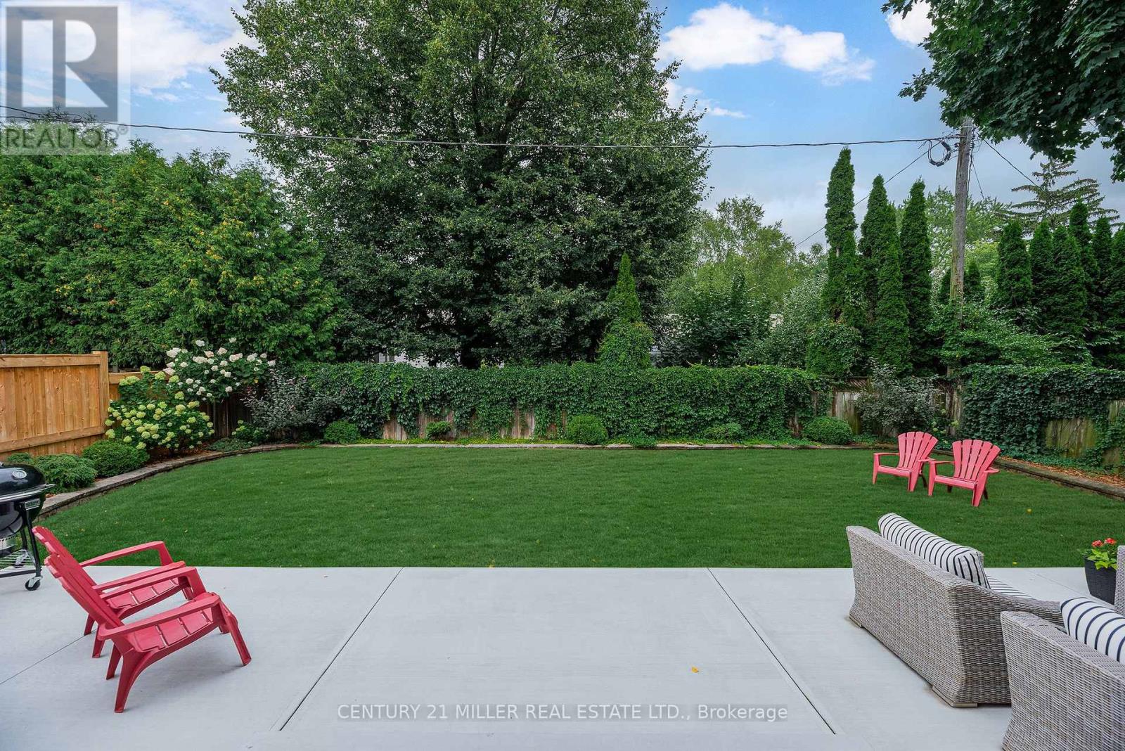 935 Harvey Place, Burlington, Ontario  L7T 3E9 - Photo 47 - W12439484