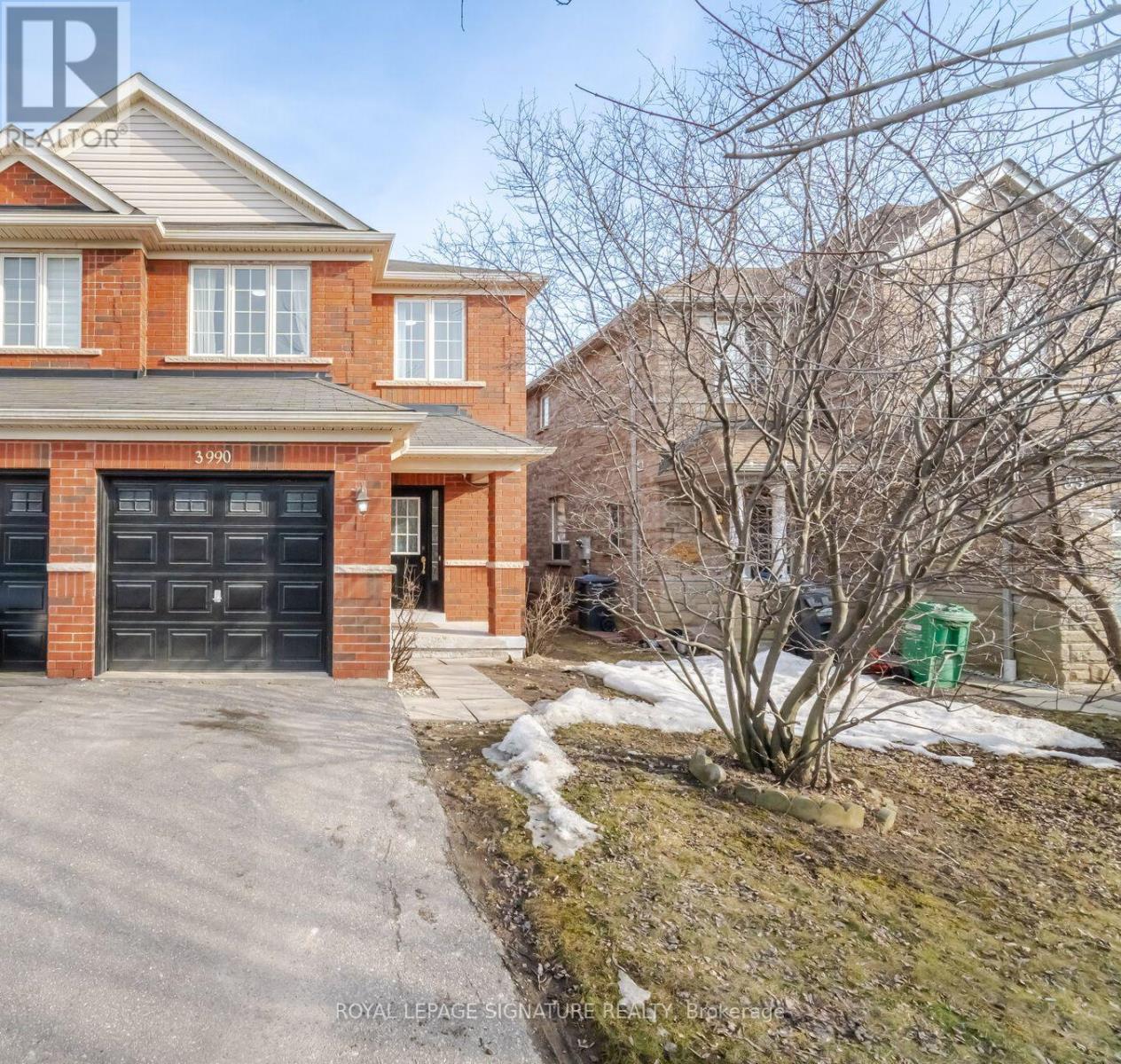 3990 Skyview Street S, Mississauga, Ontario  L5M 8A2 - Photo 2 - W12439494