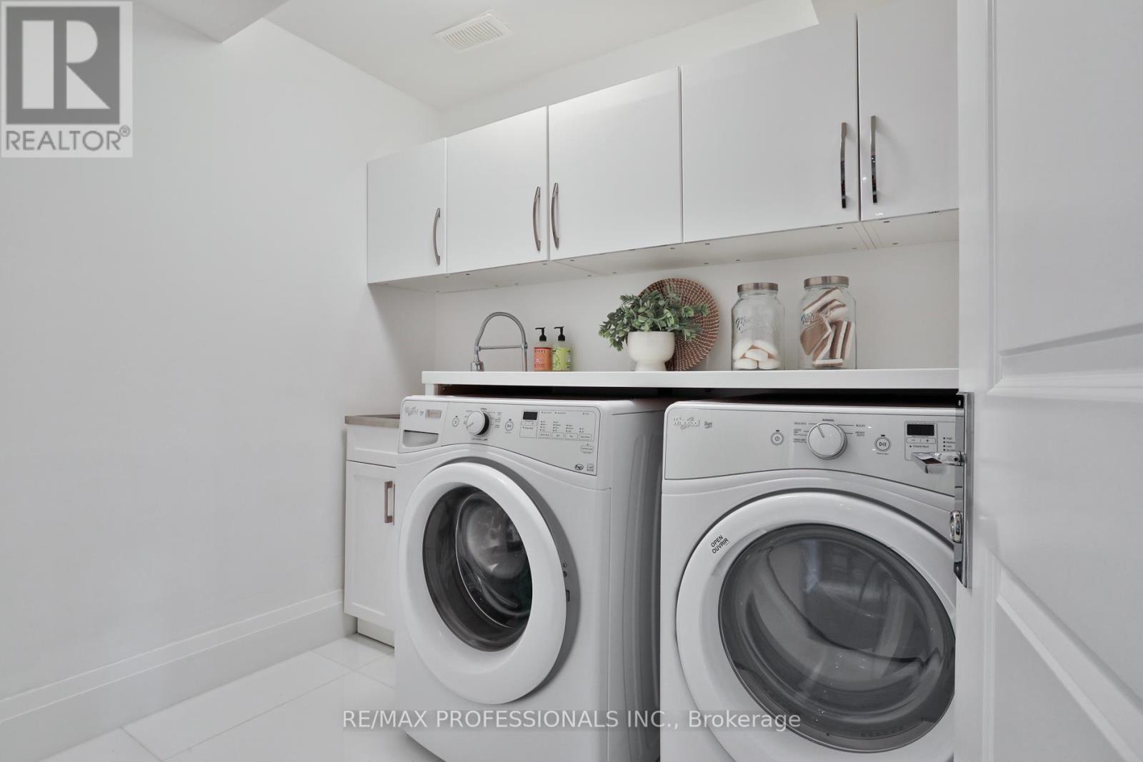 6 Meadowcrest Road, Toronto, Ontario  M8Z 2Y2 - Photo 40 - W12439518