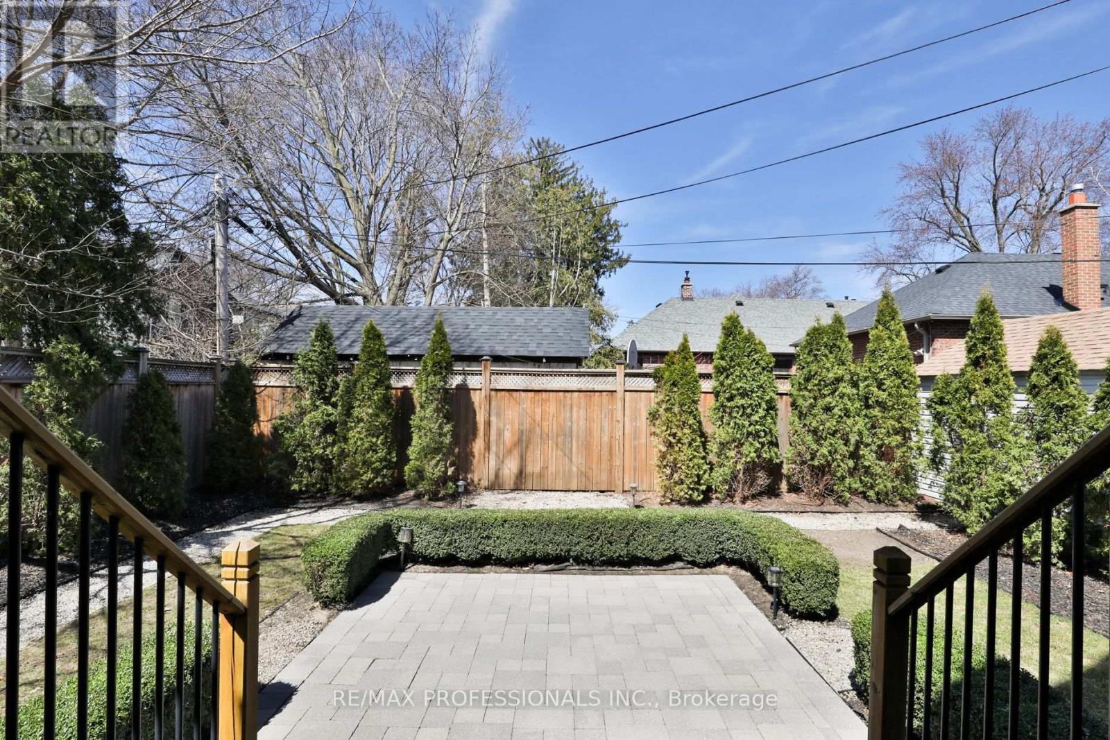 6 Meadowcrest Road, Toronto, Ontario  M8Z 2Y2 - Photo 44 - W12439518