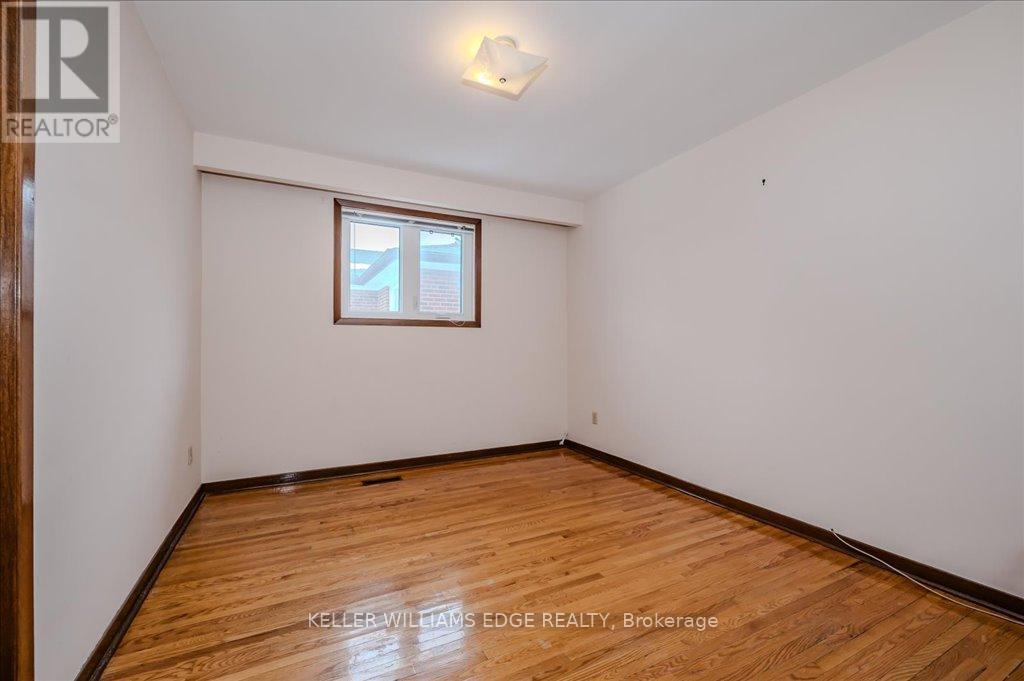 112 Linkdale Road, Brampton, Ontario  L6V 3A2 - Photo 18 - W12439522