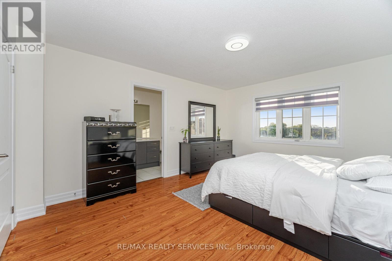 38 Delport Close, Brampton, Ontario  L6P 3T3 - Photo 23 - W12439550