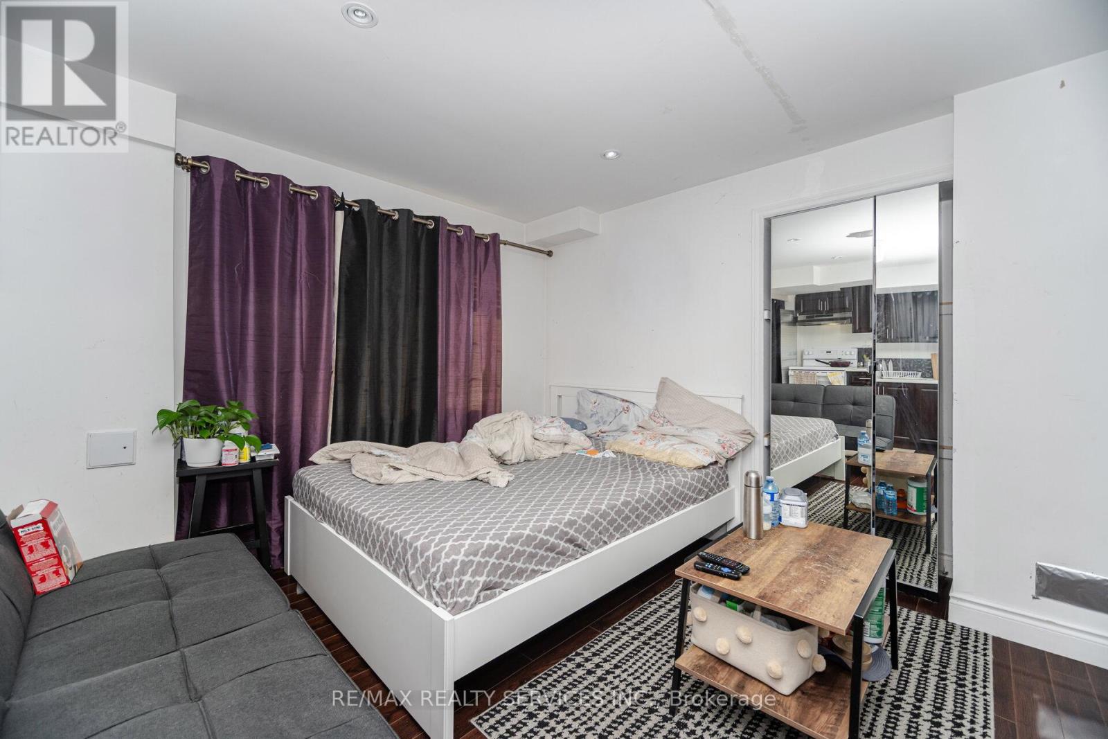 38 Delport Close, Brampton, Ontario  L6P 3T3 - Photo 36 - W12439550